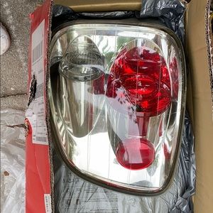 2003 Ford lighting original tail lights